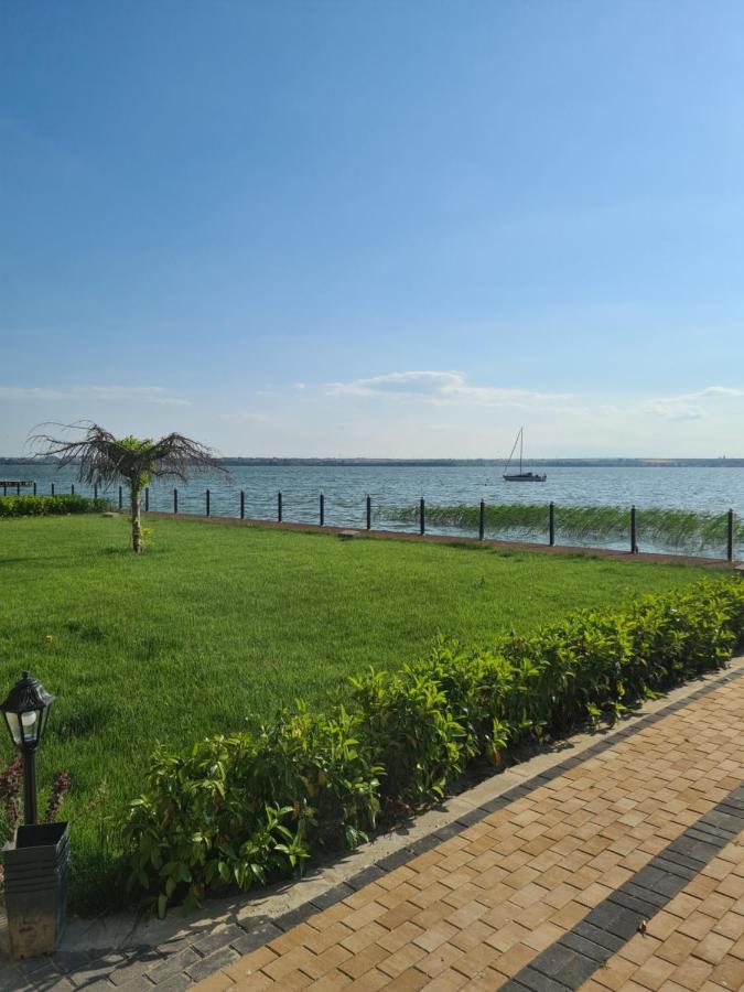 Studio Ayan Мамая Экстерьер фото
