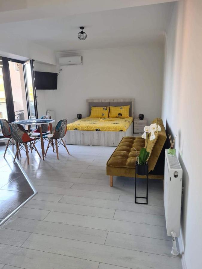 Studio Ayan Мамая Экстерьер фото